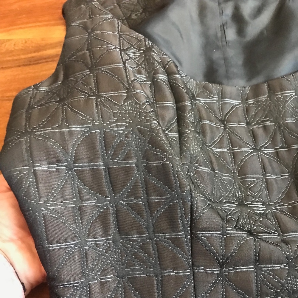 Tahari bustier brocade top. - Picture 3 of 7